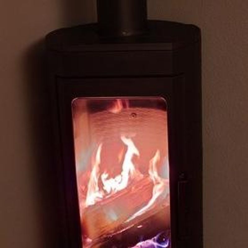Peisovn Nera 13kW støpejern emaljert